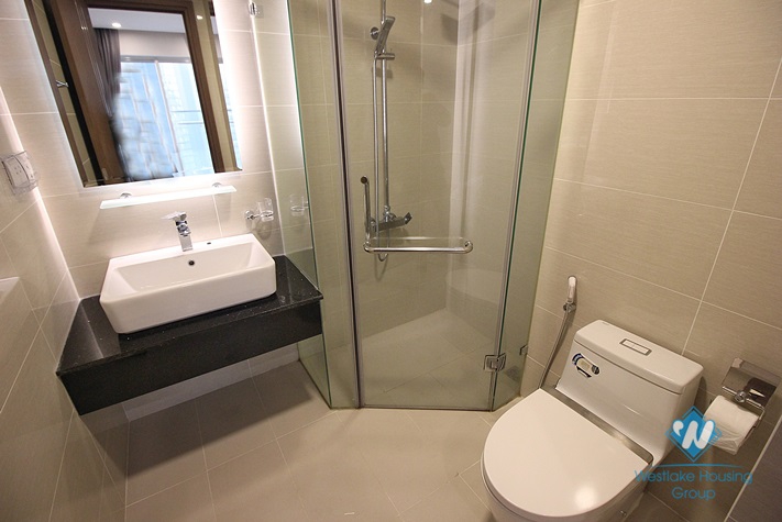 A wonderful 2 bedroom apartment for rent in Ciputra L Tower